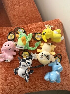 Nanopetc illegible McDonald’s keychains